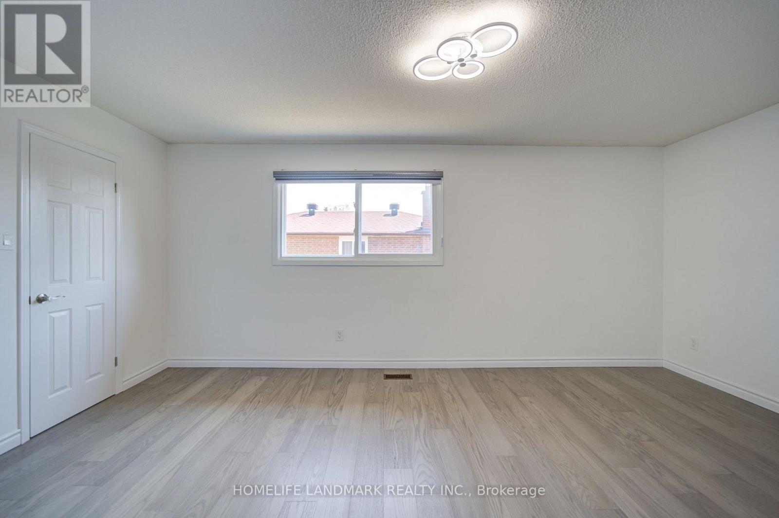 25 Lansbury Drive, Toronto, Ontario  M1V 3J2 - Photo 16 - E13552288