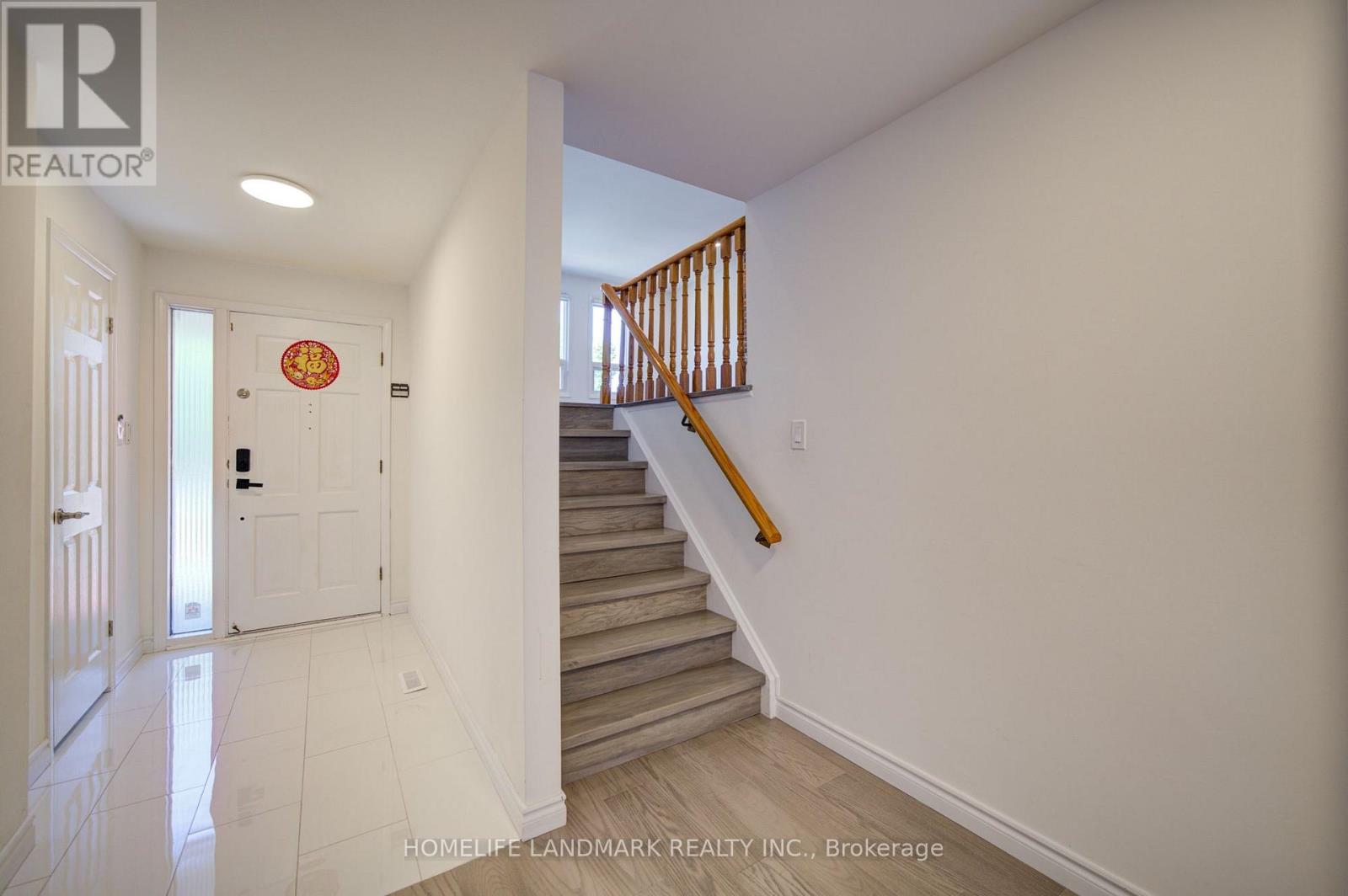 25 Lansbury Drive, Toronto, Ontario  M1V 3J2 - Photo 12 - E13552288