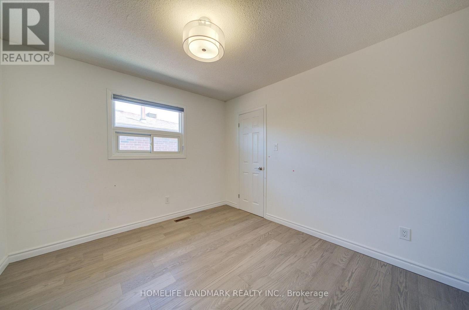 25 Lansbury Drive, Toronto, Ontario  M1V 3J2 - Photo 18 - E13552288