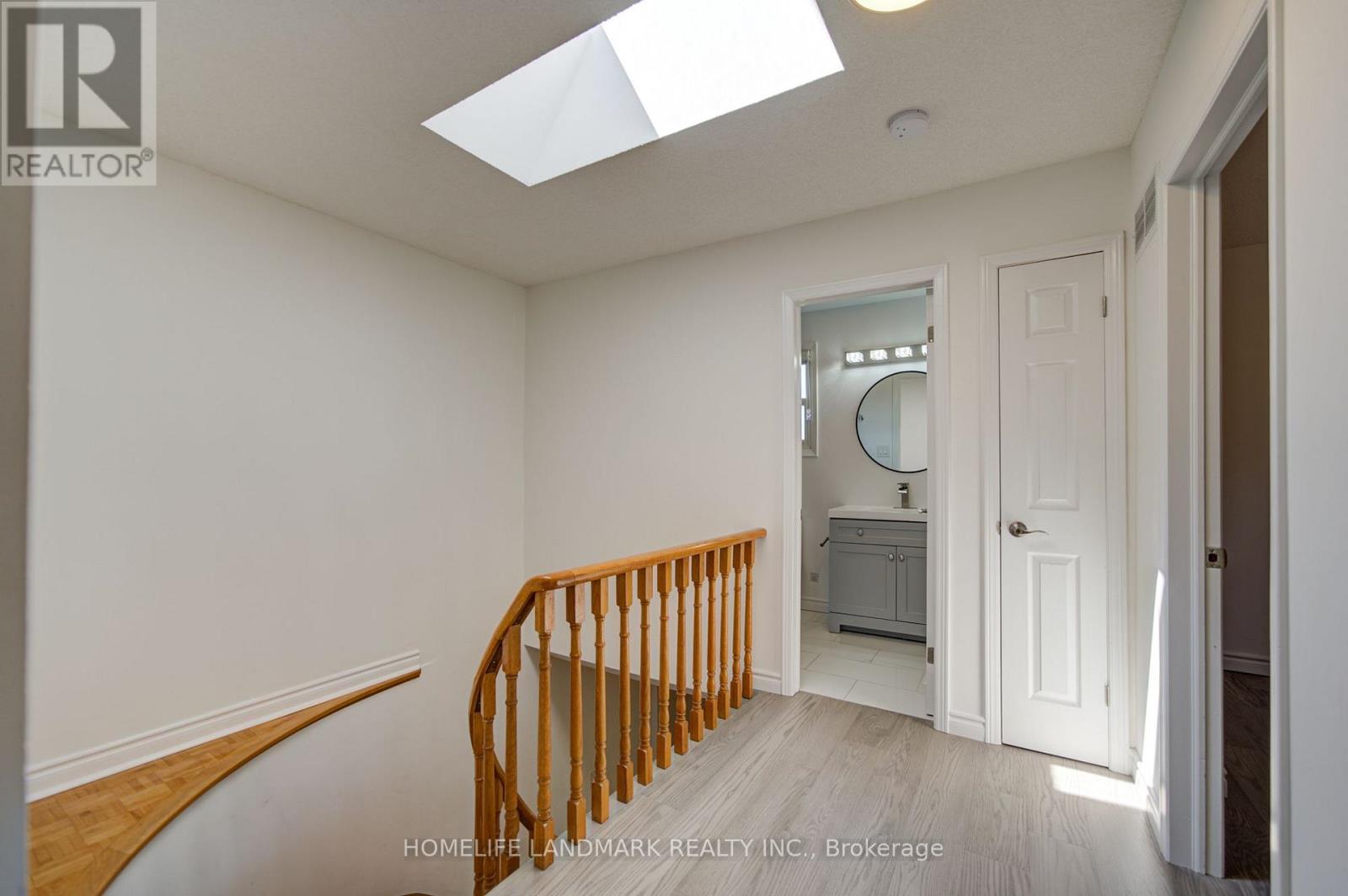 25 Lansbury Drive, Toronto, Ontario  M1V 3J2 - Photo 15 - E13552288