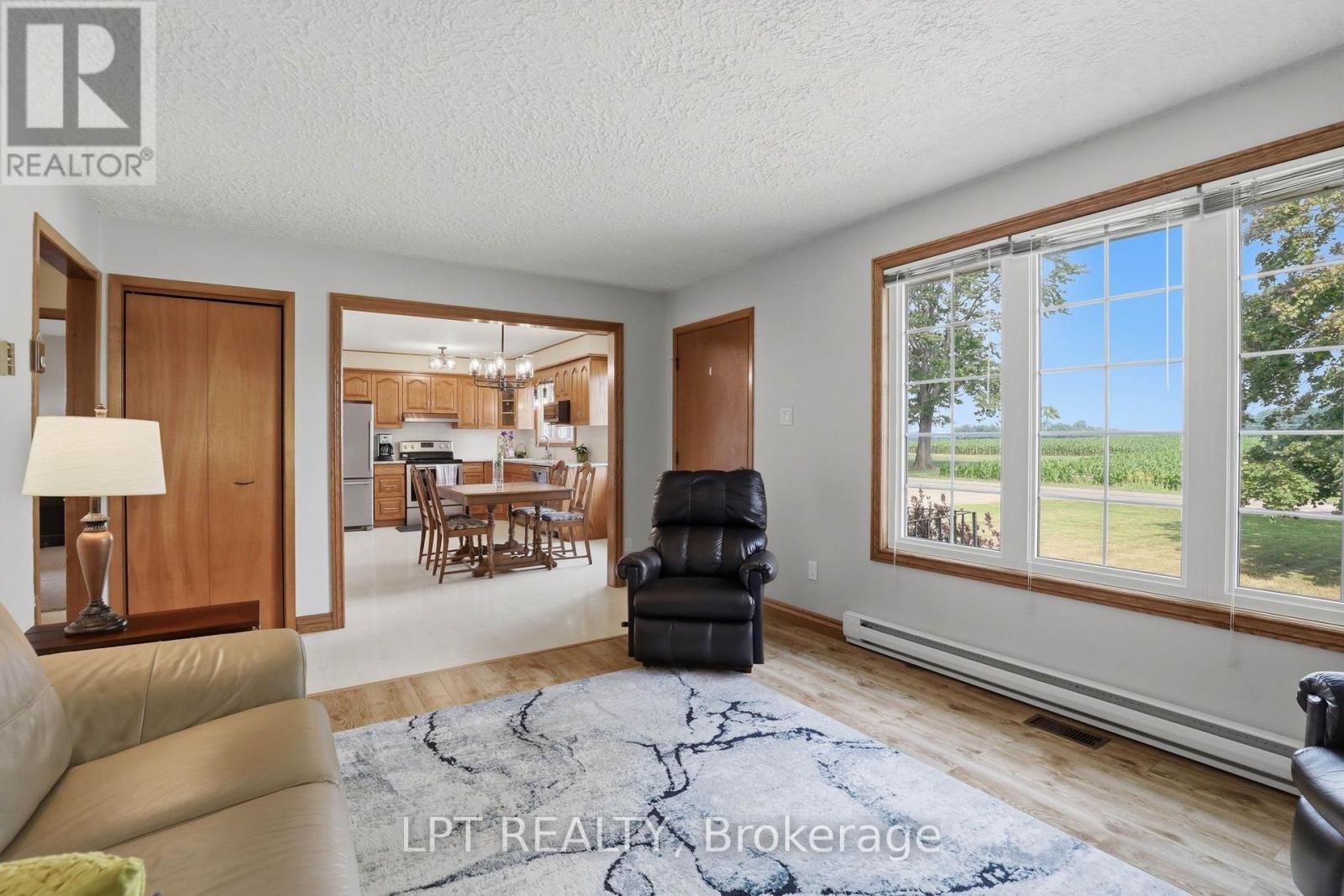 22095 Mc Dougall Line, West Elgin, Ontario  N0L 2C0 - Photo 18 - X13596262