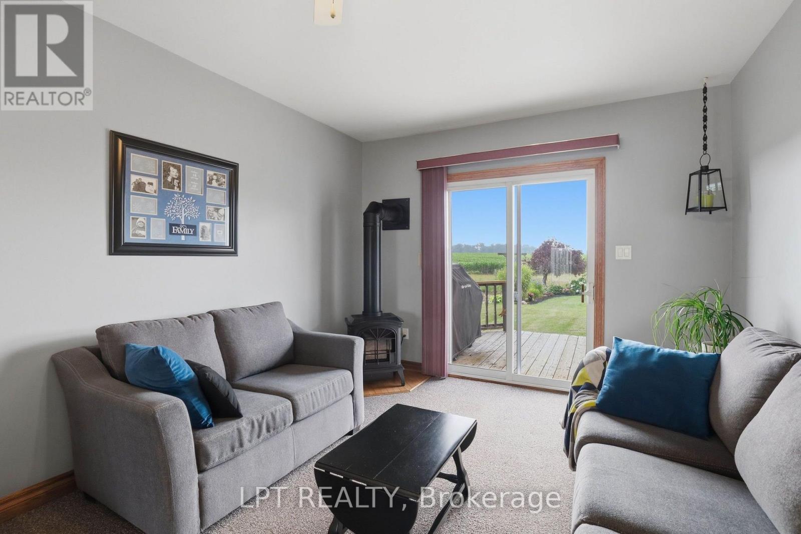 22095 Mc Dougall Line, West Elgin, Ontario  N0L 2C0 - Photo 8 - X13596262