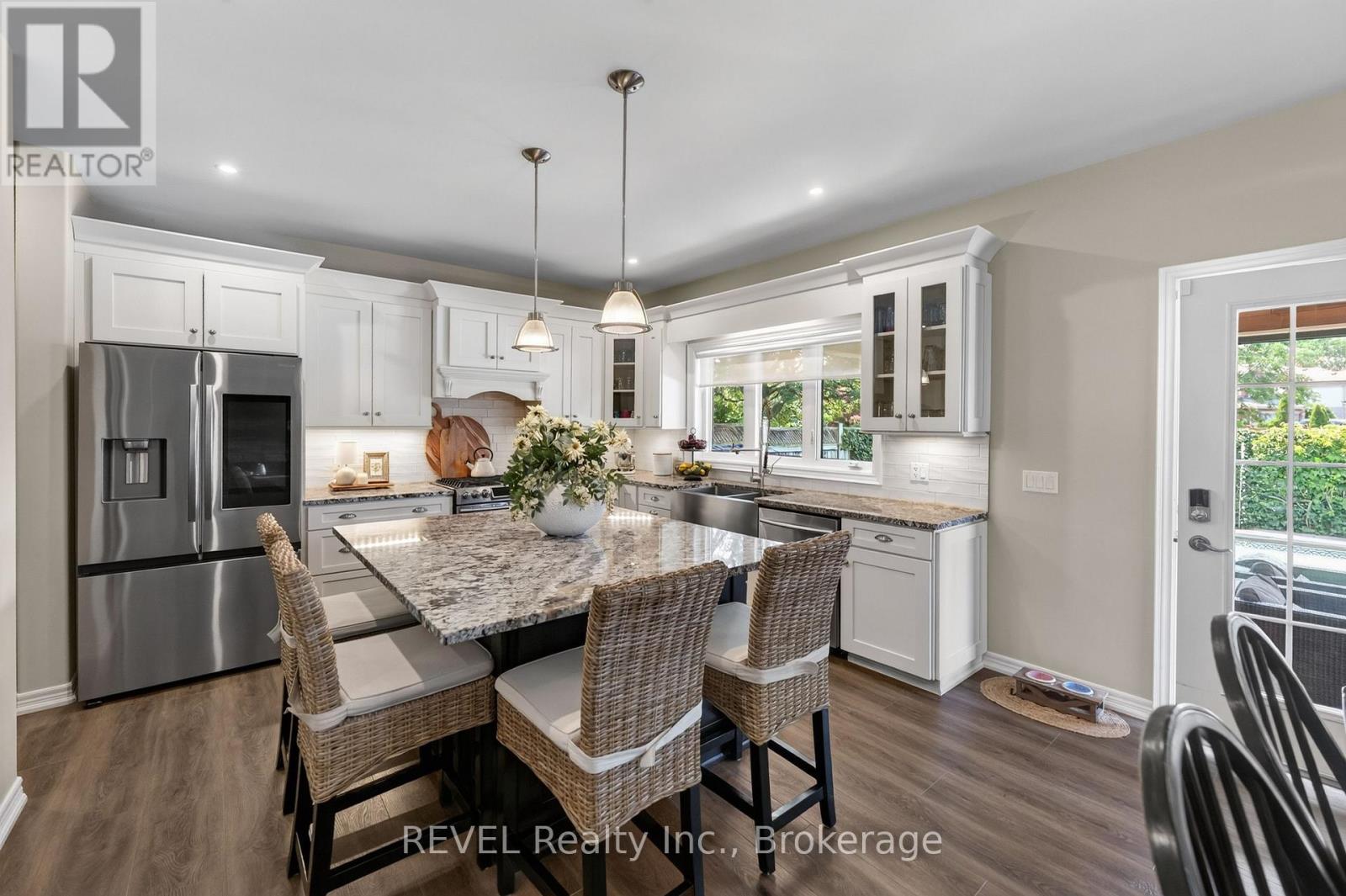 3 Fosh Court, St. Catharines, Ontario  L2S 4A9 - Photo 14 - X13596270