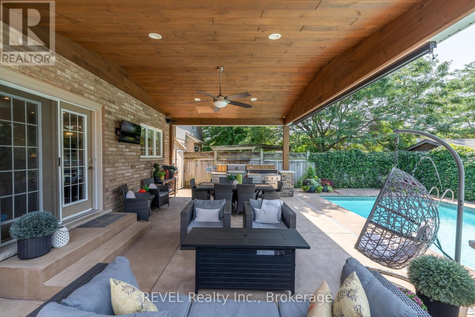 3 Fosh Court, St. Catharines, Ontario  L2S 4A9 - Photo 47 - X13596270