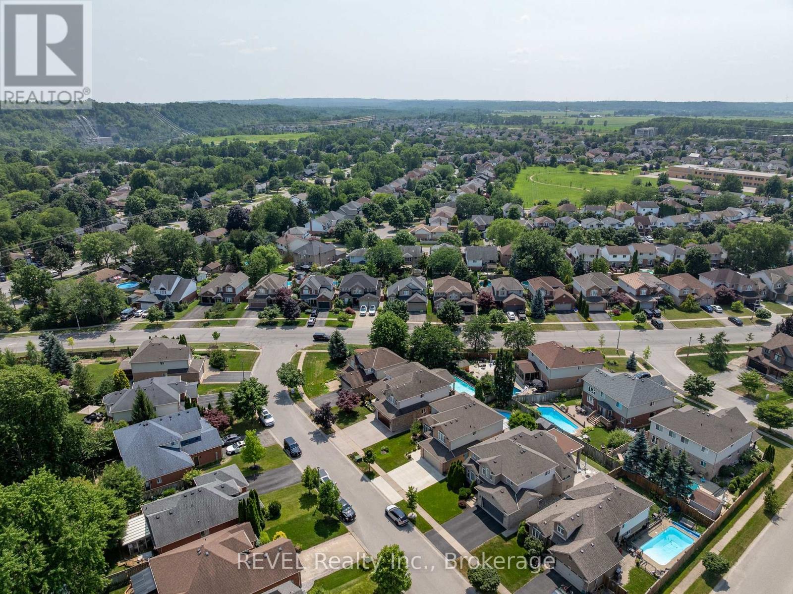 3 Fosh Court, St. Catharines, Ontario  L2S 4A9 - Photo 6 - X13596270