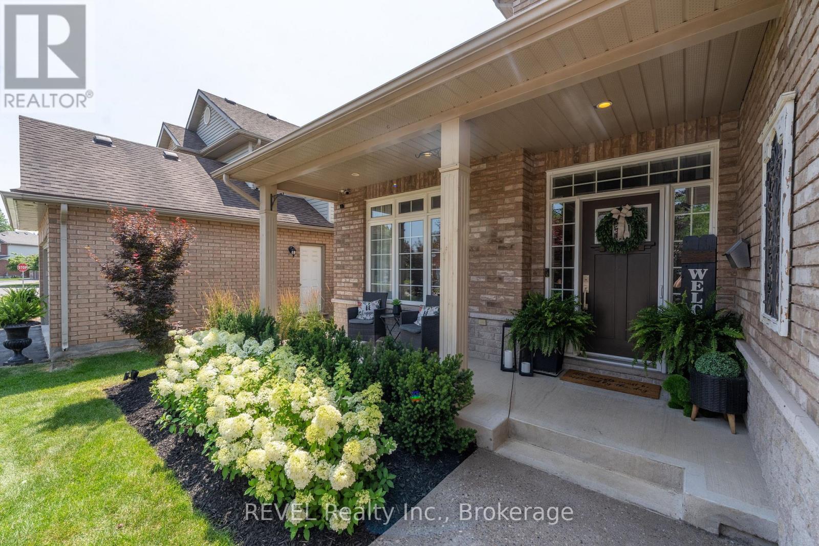 3 Fosh Court, St. Catharines, Ontario  L2S 4A9 - Photo 8 - X13596270