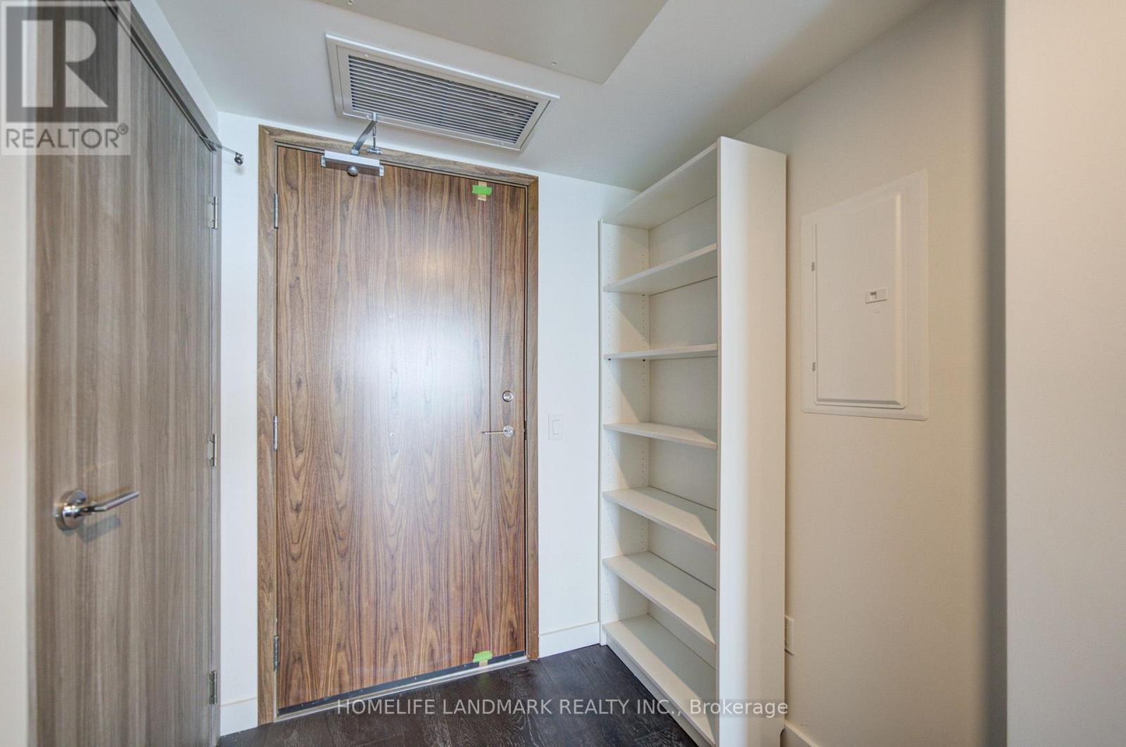 6205 - 1 Concord Cityplace Way, Toronto, Ontario  M5V 0X3 - Photo 10 - C13596224