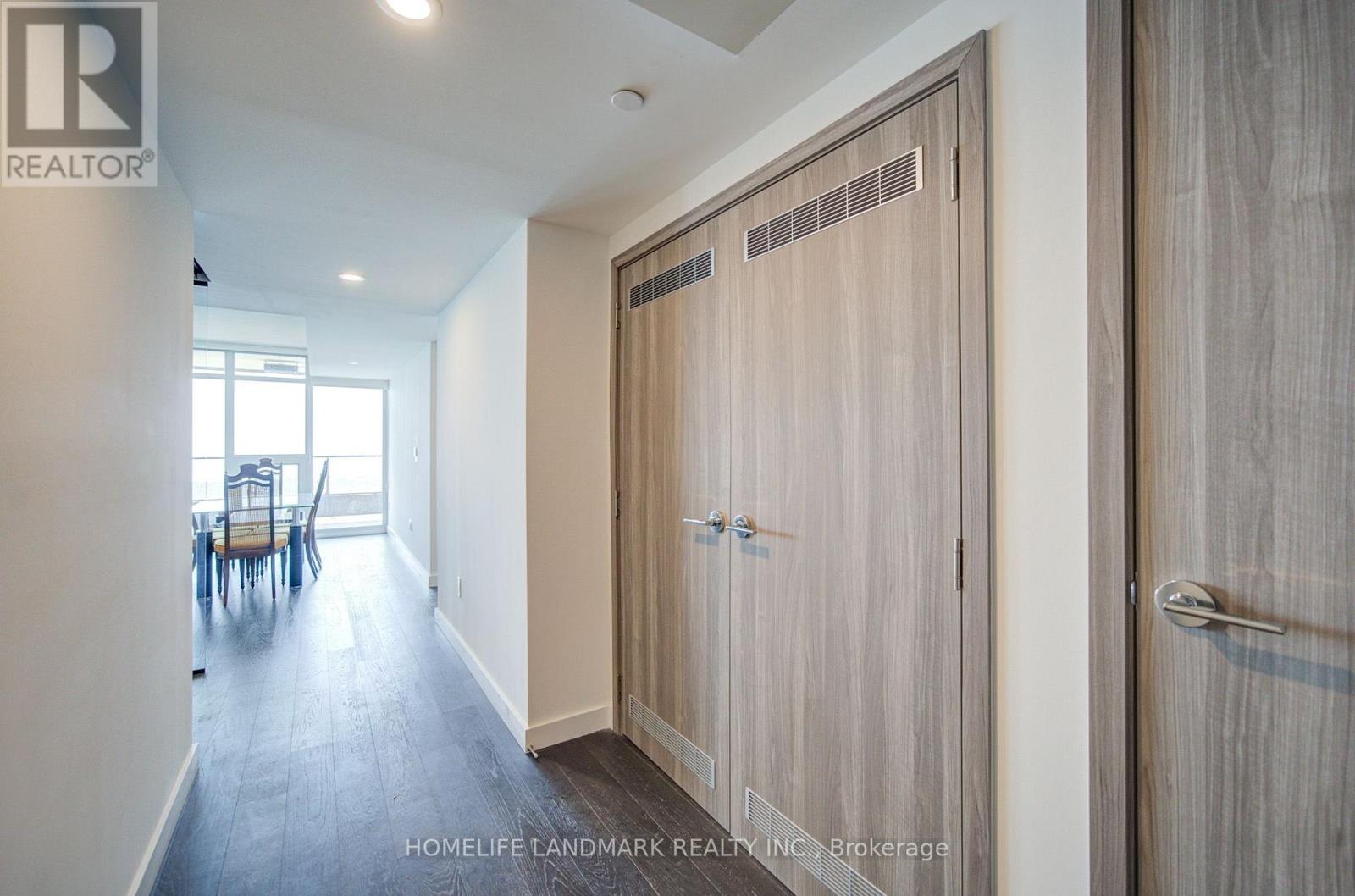 6205 - 1 Concord Cityplace Way, Toronto, Ontario  M5V 0X3 - Photo 11 - C13596224