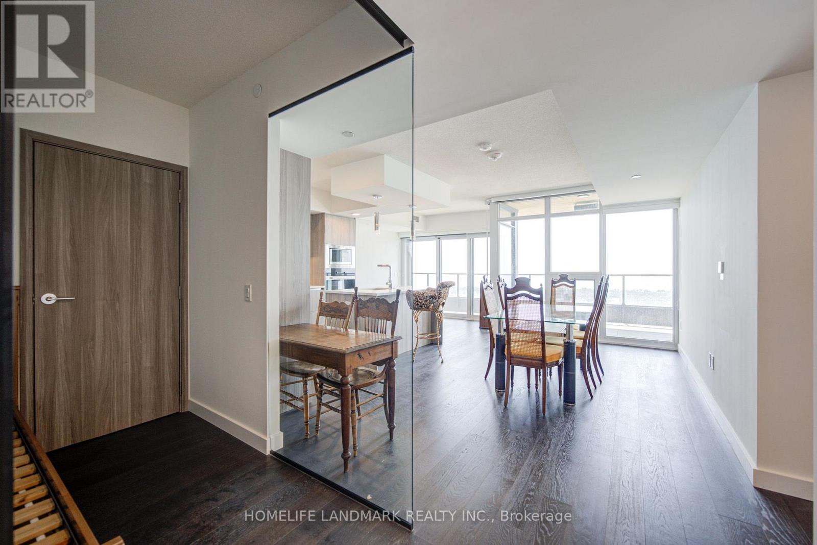 6205 - 1 Concord Cityplace Way, Toronto, Ontario  M5V 0X3 - Photo 13 - C13596224