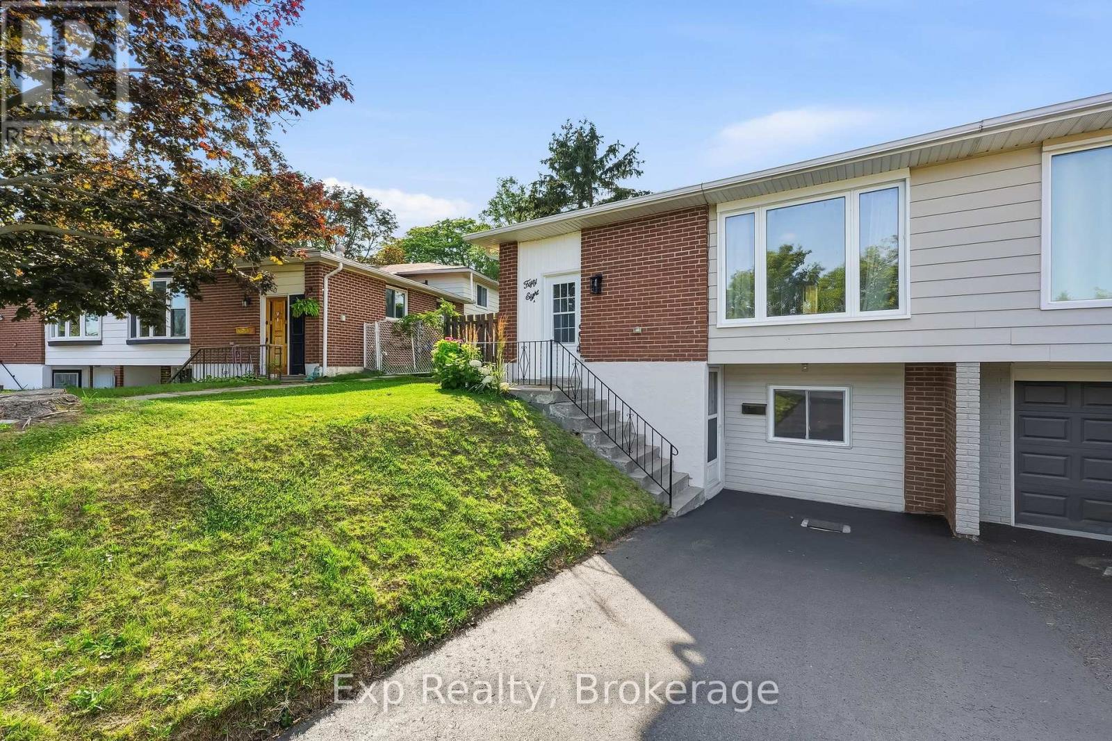 58a Crossley Drive, Port Hope, Ontario  L1A 3T5 - Photo 3 - X13596304