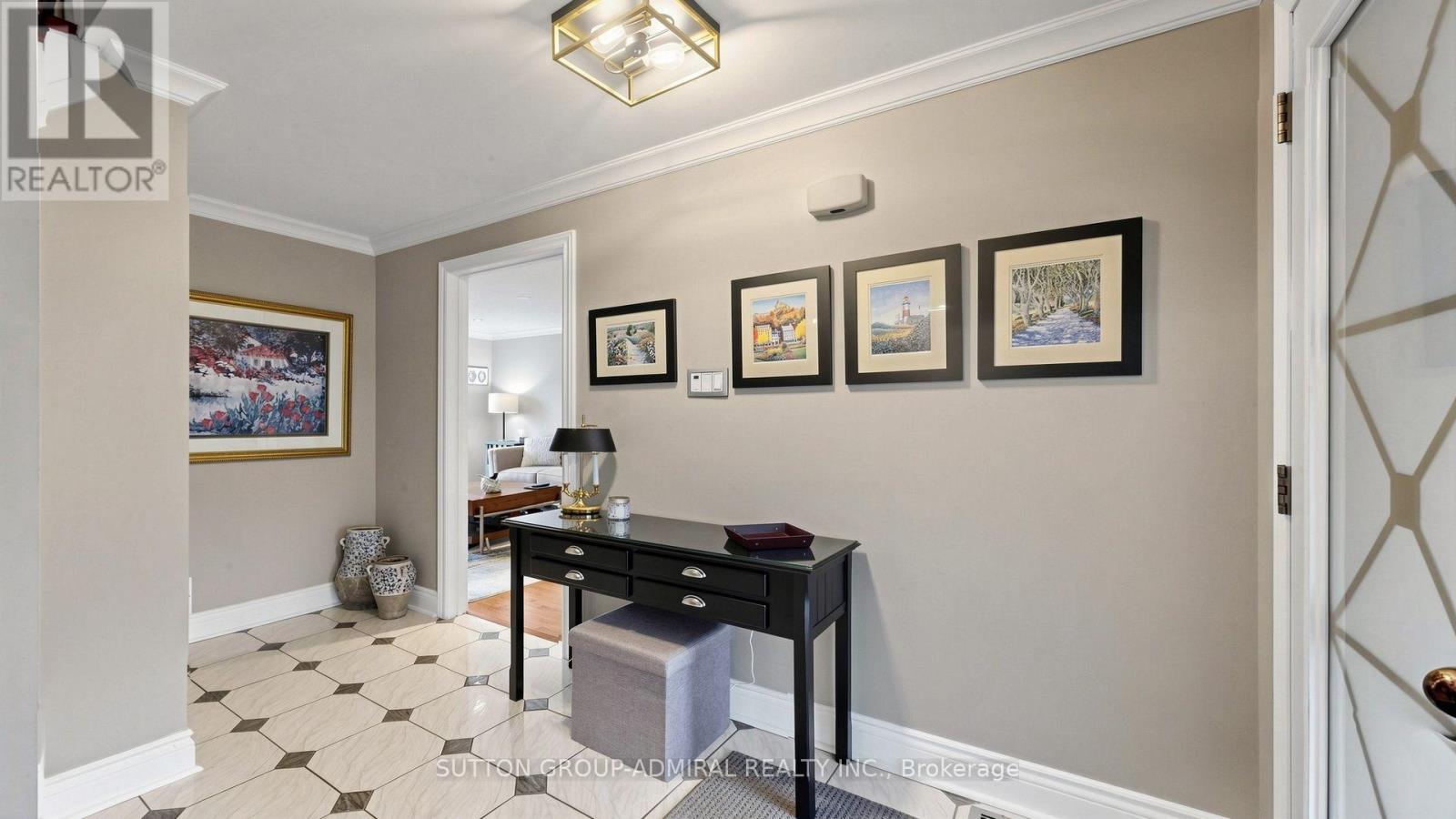 21 Donalbain Crescent, Markham, Ontario  L3T 3S3 - Photo 6 - N13596174