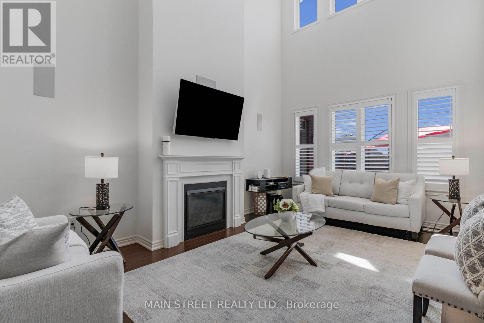 71 Vivian Creek Road, East Gwillimbury (Mt Albert), Ontario  L0G 1M0 - Photo 6 - N13596282