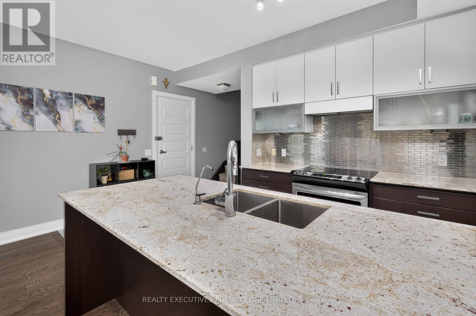 59 - 8161 Kipling Avenue, Vaughan, Ontario  L4L 2A3 - Photo 16 - N13596286