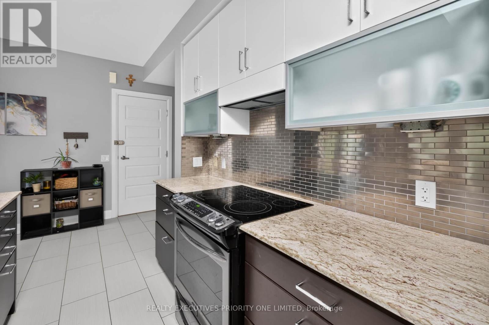 59 - 8161 Kipling Avenue, Vaughan, Ontario  L4L 2A3 - Photo 18 - N13596286