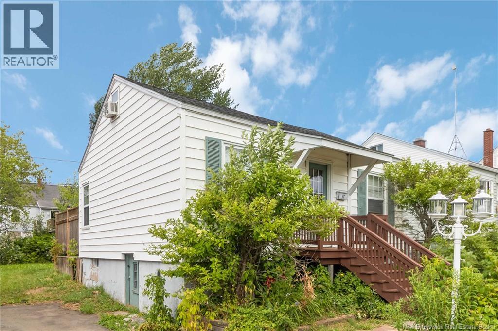 17 Copp Street, Dieppe, New Brunswick  E1A 2G9 - Photo 2 - NB144603