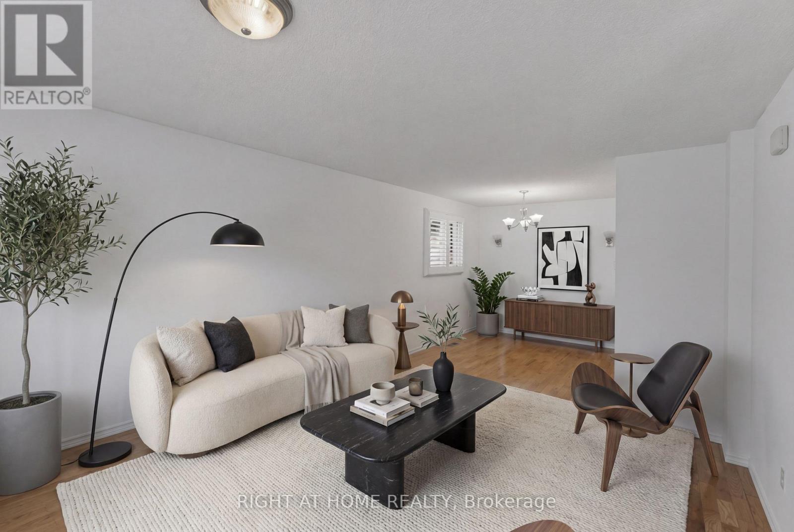 Upper - 341 Rexford Drive, Hamilton, Ontario  L8W 1W2 - Photo 7 - X13596216