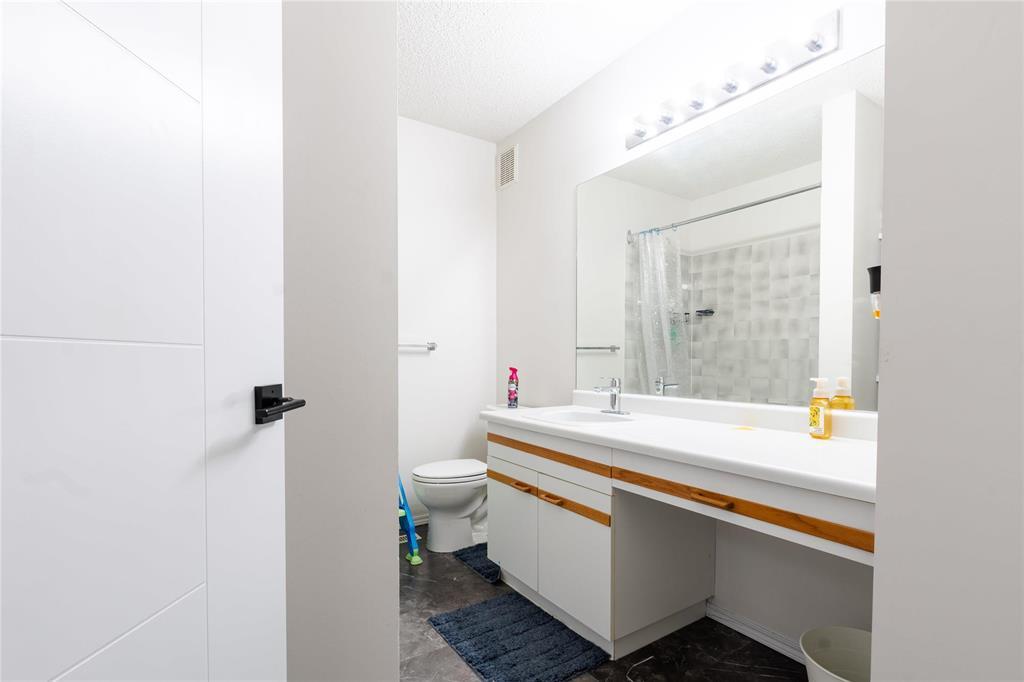 95 De La Seigneurie Boulevard, Winnipeg, Manitoba  R3X 1S2 - Photo 24 - 202617120