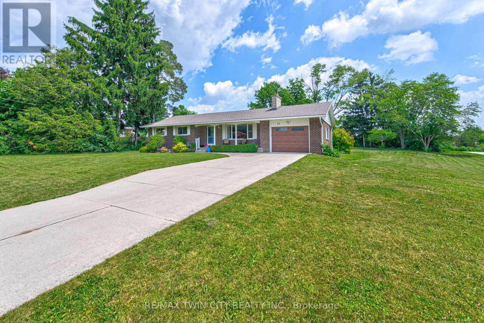 11 Beechim Drive, Wilmot, Ontario  N0B 2E0 - Photo 9 - X13589222