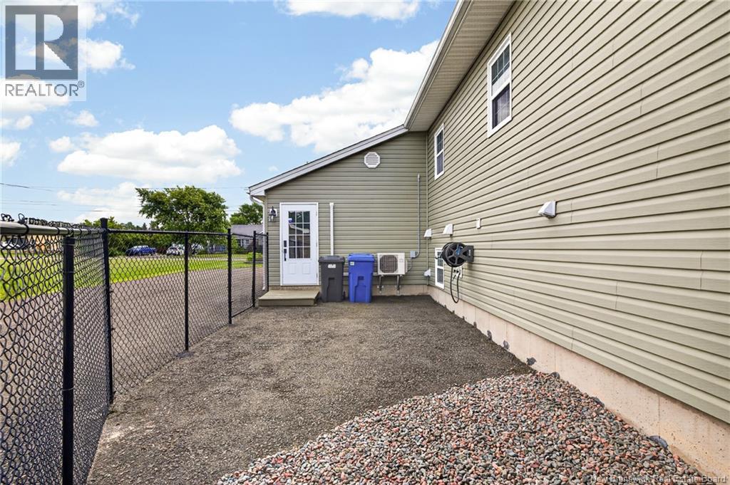 799 Chartersville Road, Dieppe, New Brunswick  E1A 1K7 - Photo 32 - NB144461