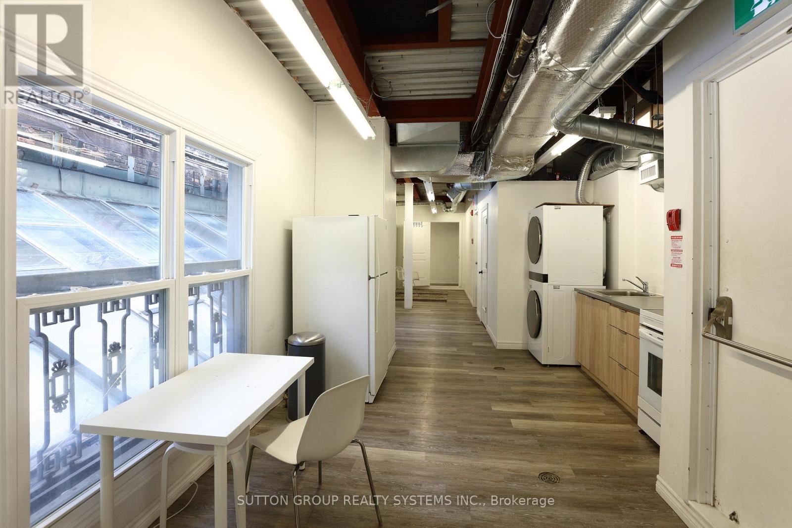 2nd Fl - 328 330 Queen Street W, Toronto, Ontario M5V 2A2 - Photo 5 - C13596378