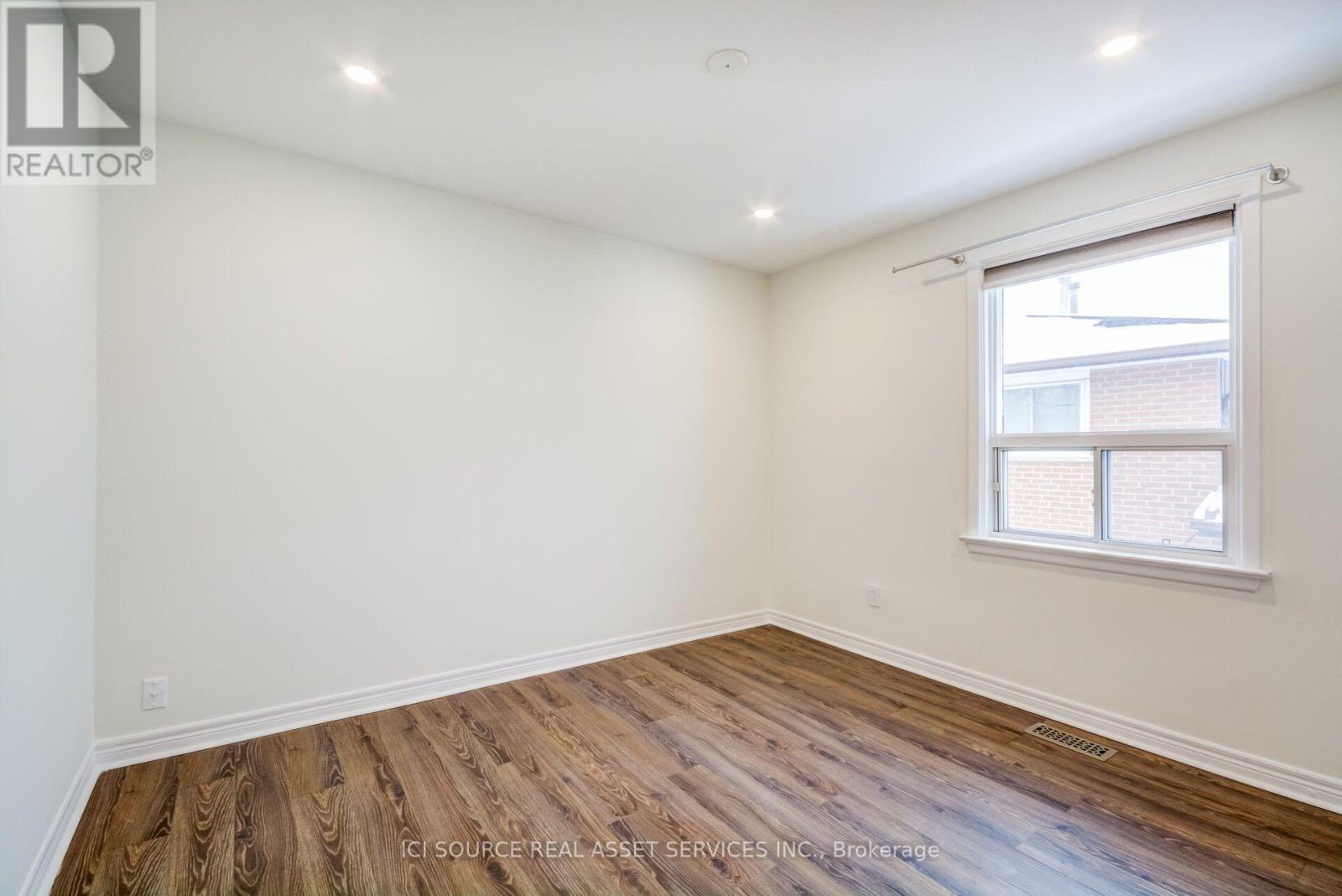 3 - 58 Burlingame Road, Toronto, Ontario  M8W 1Y8 - Photo 17 - W13596336