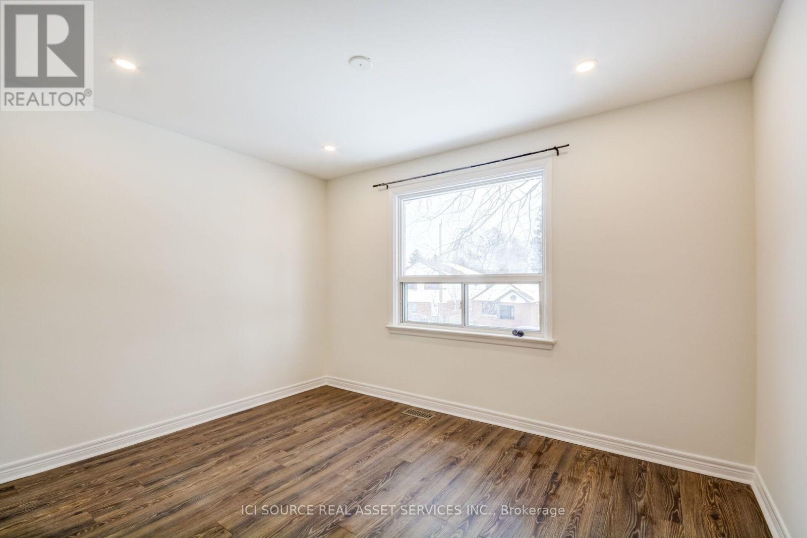 3 - 58 Burlingame Road, Toronto, Ontario  M8W 1Y8 - Photo 19 - W13596336