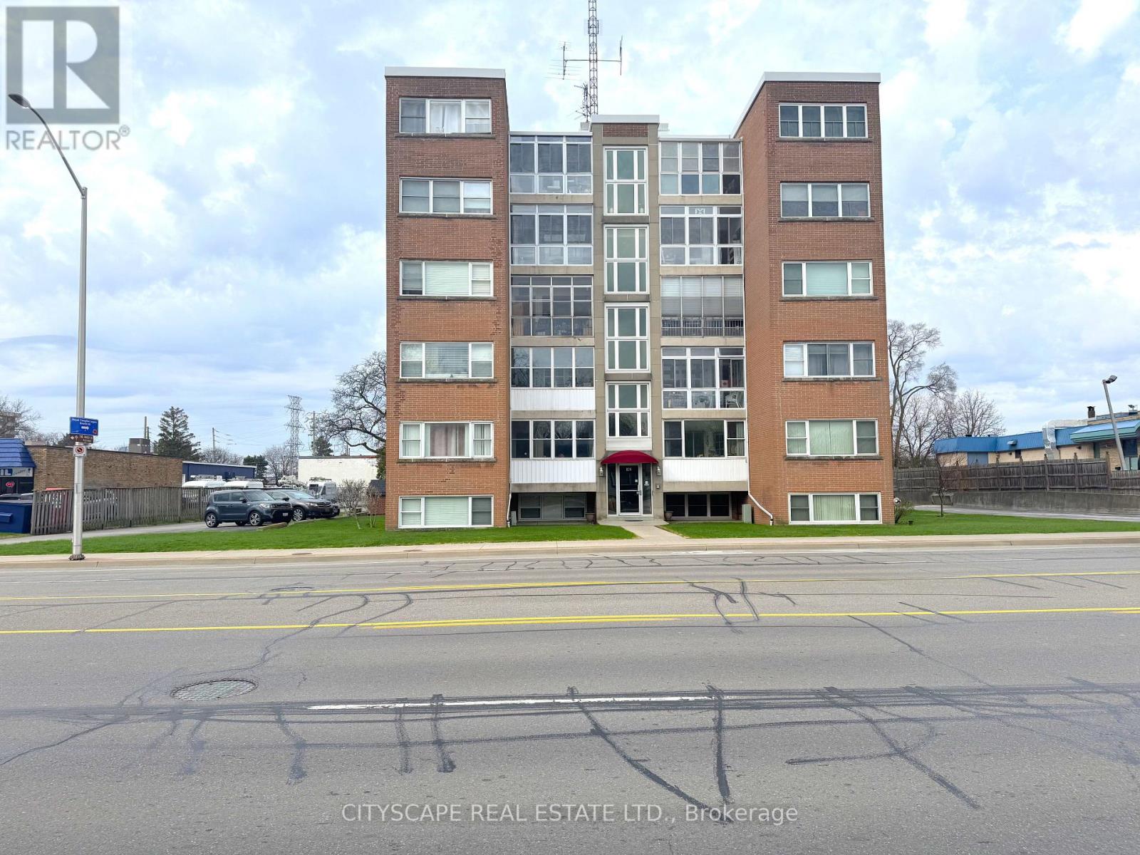 25 - 824 Brant Street, Burlington, Ontario  L7R 2J5 - Photo 37 - W13596348