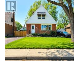 274 EAST 38TH STREET, Hamilton, Ontario