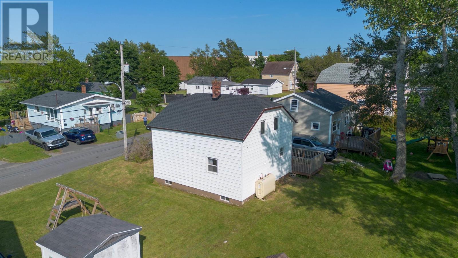 4 Mcpherson Street, Glace Bay, Nova Scotia  B1A 2A7 - Photo 22 - 202618388