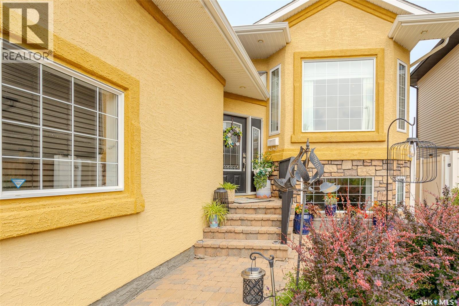 1514 Shepherd Crescent, Saskatoon, Saskatchewan  S7W 0B8 - Photo 4 - SK043378