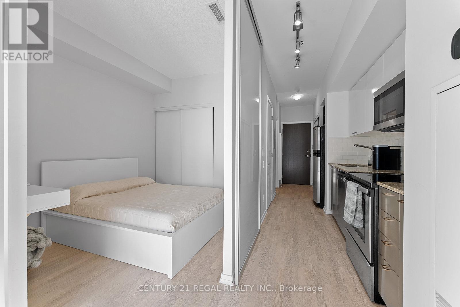 1307 - 103 The Queensway Avenue, Toronto, Ontario  M6S 5B3 - Photo 20 - W13596386