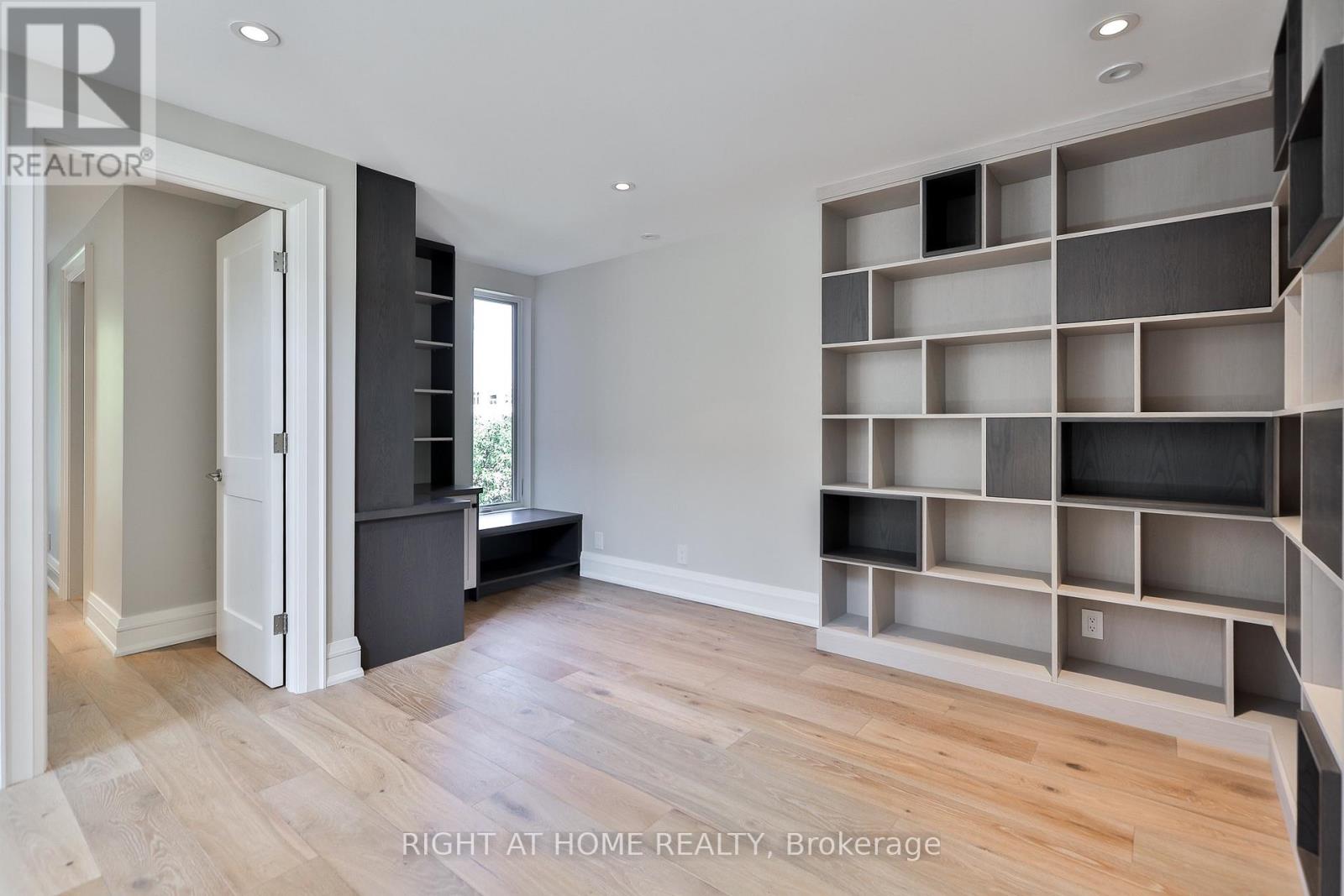 232 Willard Avenue, Toronto, Ontario  M6S 3P8 - Photo 17 - W13596420