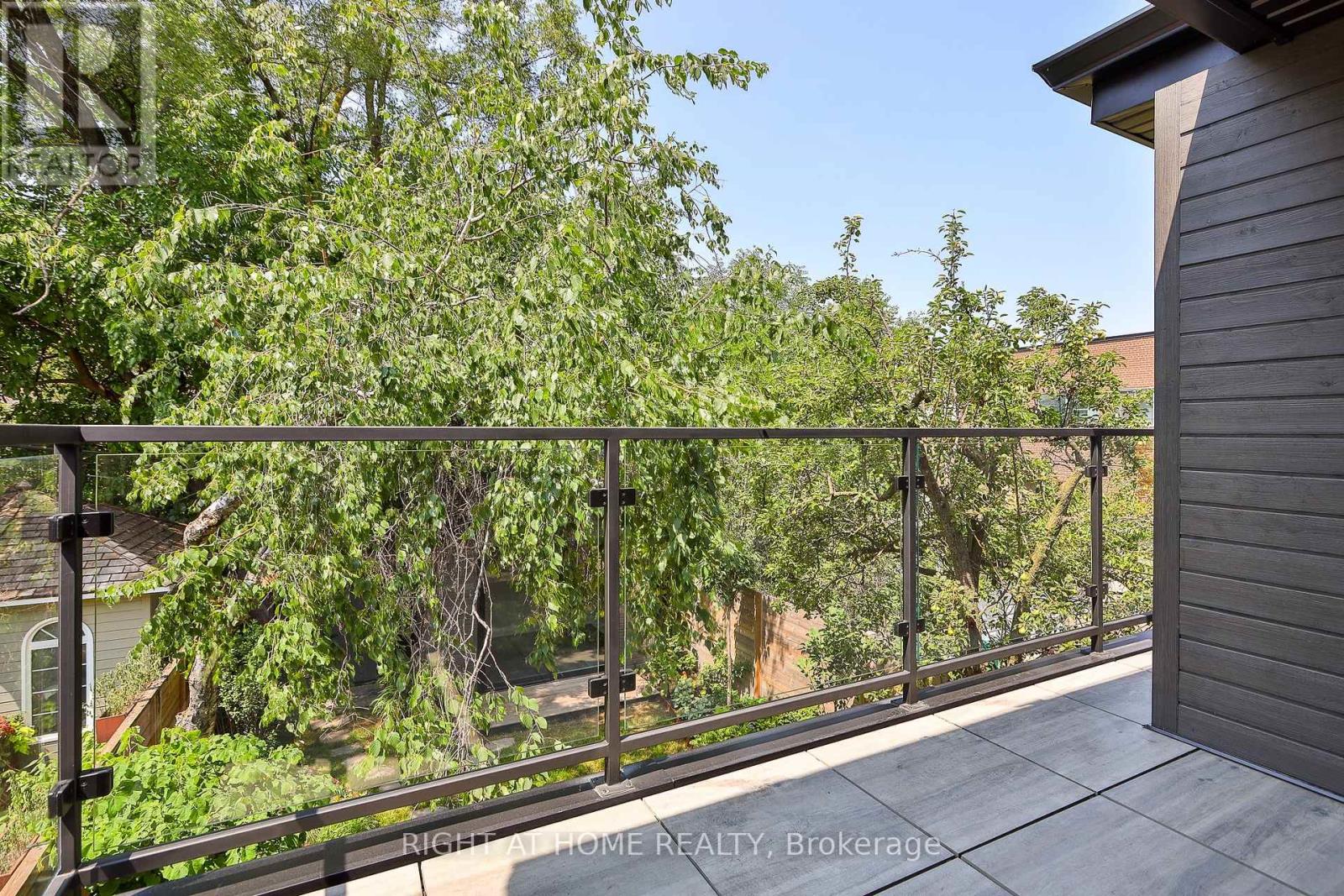 232 Willard Avenue, Toronto, Ontario  M6S 3P8 - Photo 26 - W13596420