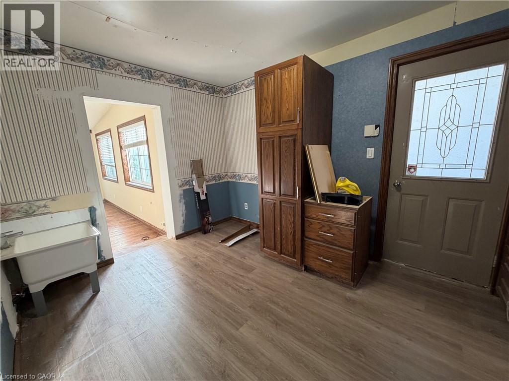 811 Sawmill Road, Bloomingdale, Ontario  N0B 1K0 - Photo 12 - 40834717