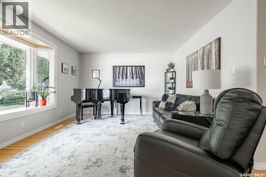 1606 Argyle Avenue, Saskatoon, Saskatchewan  S7H 2W7 - Photo 5 - SK043444