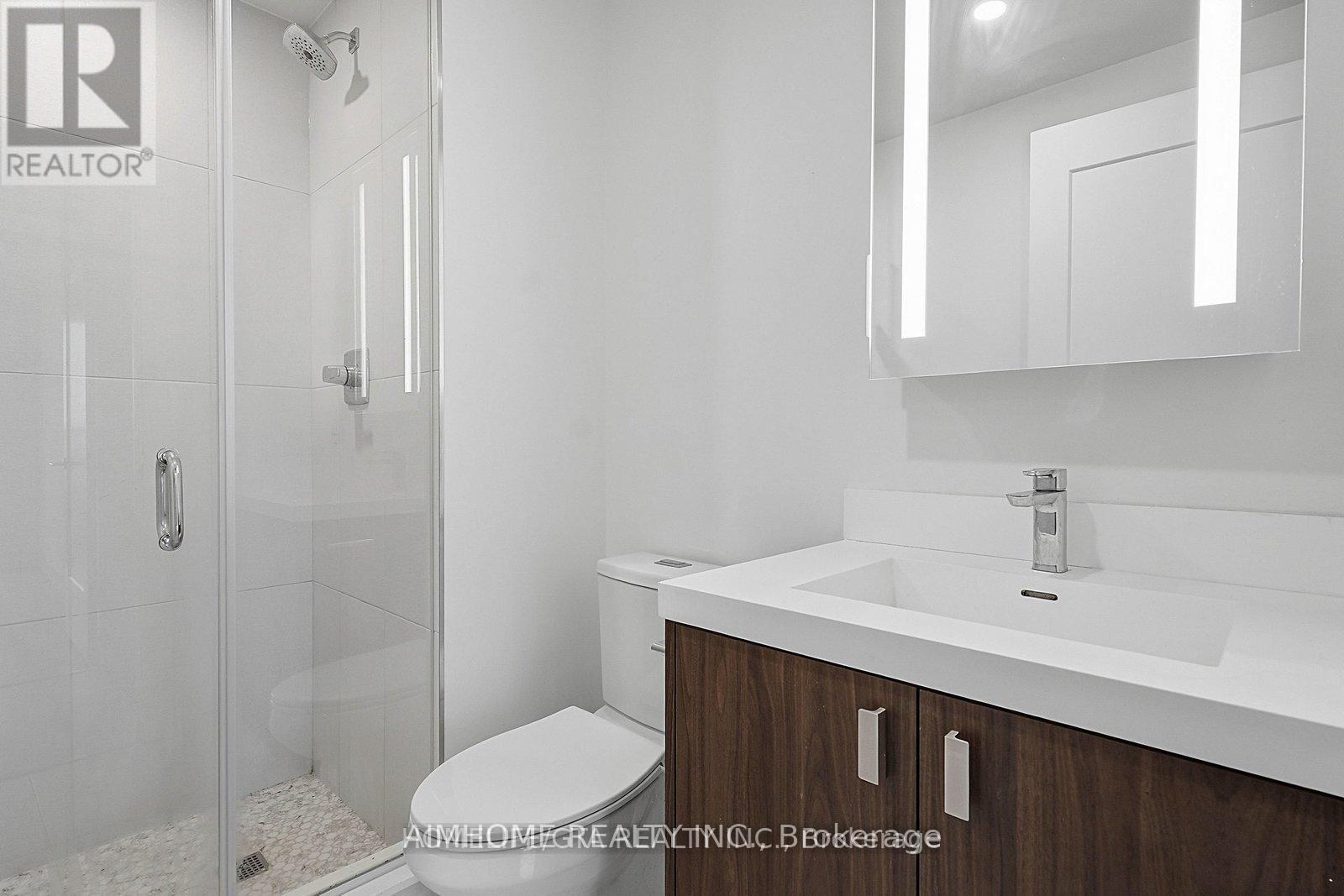 912 - 30 Inn On The Park Drive, Toronto, Ontario  M3C 0P7 - Photo 8 - C13596482
