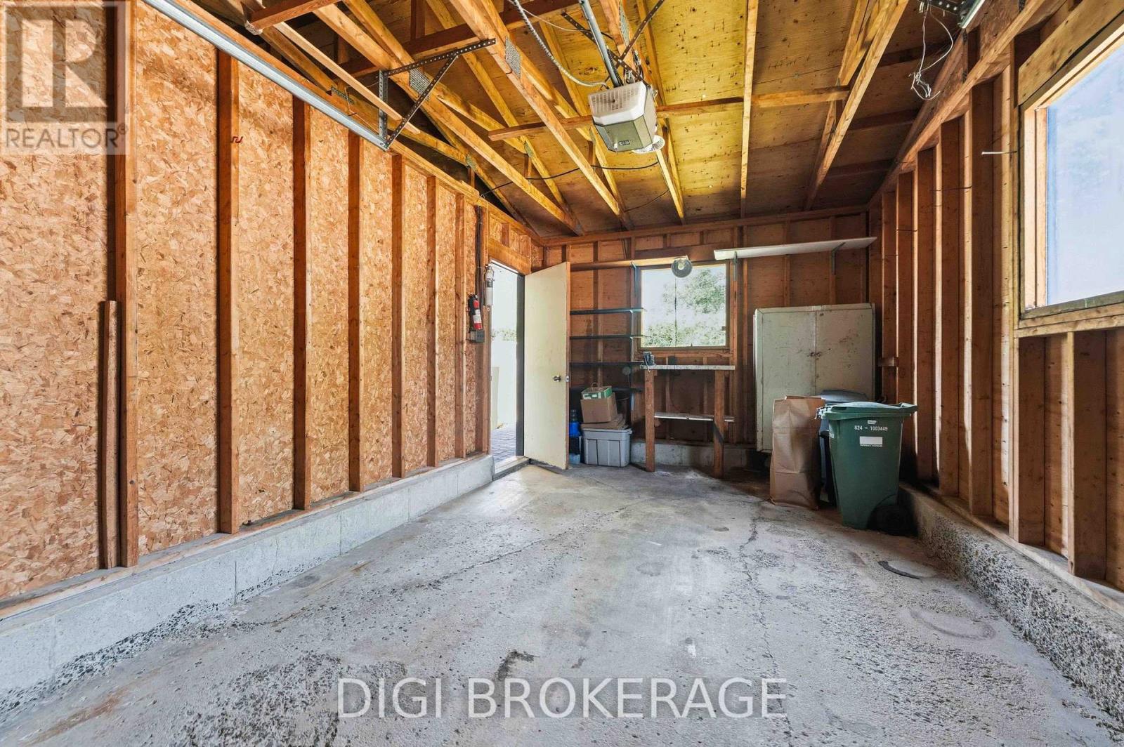 737 Southmore Drive W, Ottawa, Ontario  K1V 7A2 - Photo 48 - X13596460