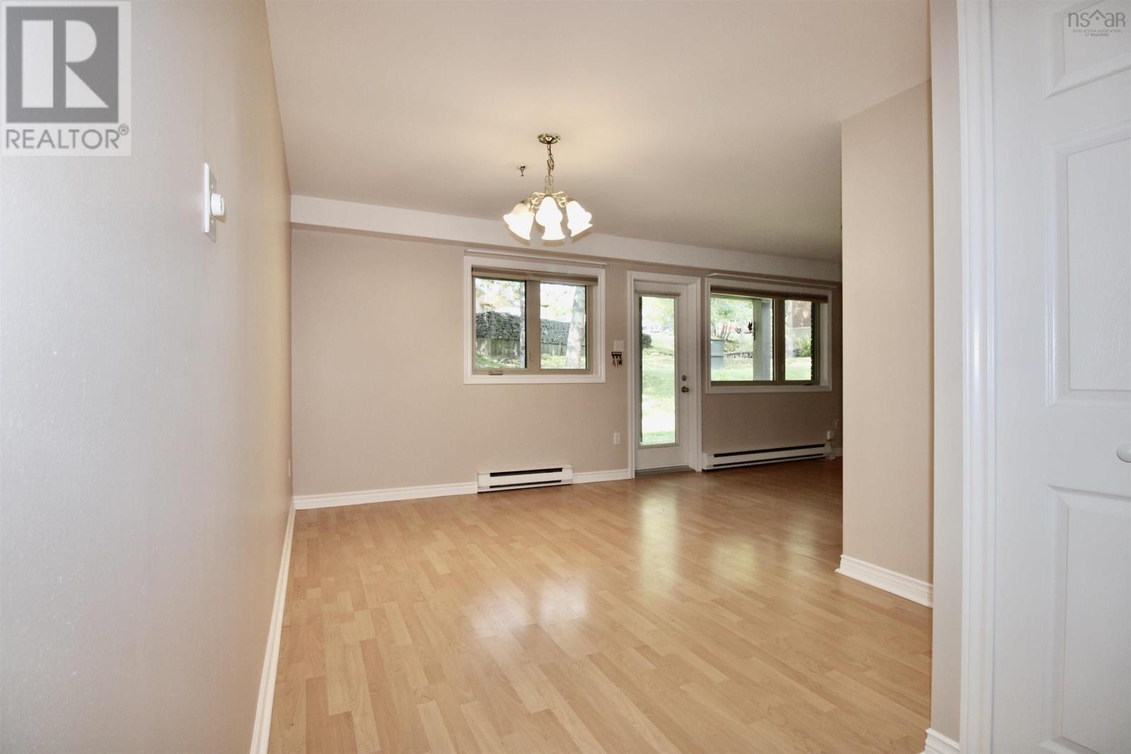102 63 Farnham Gate Road, Halifax, Nova Scotia  B3M 4A7 - Photo 7 - 202618401