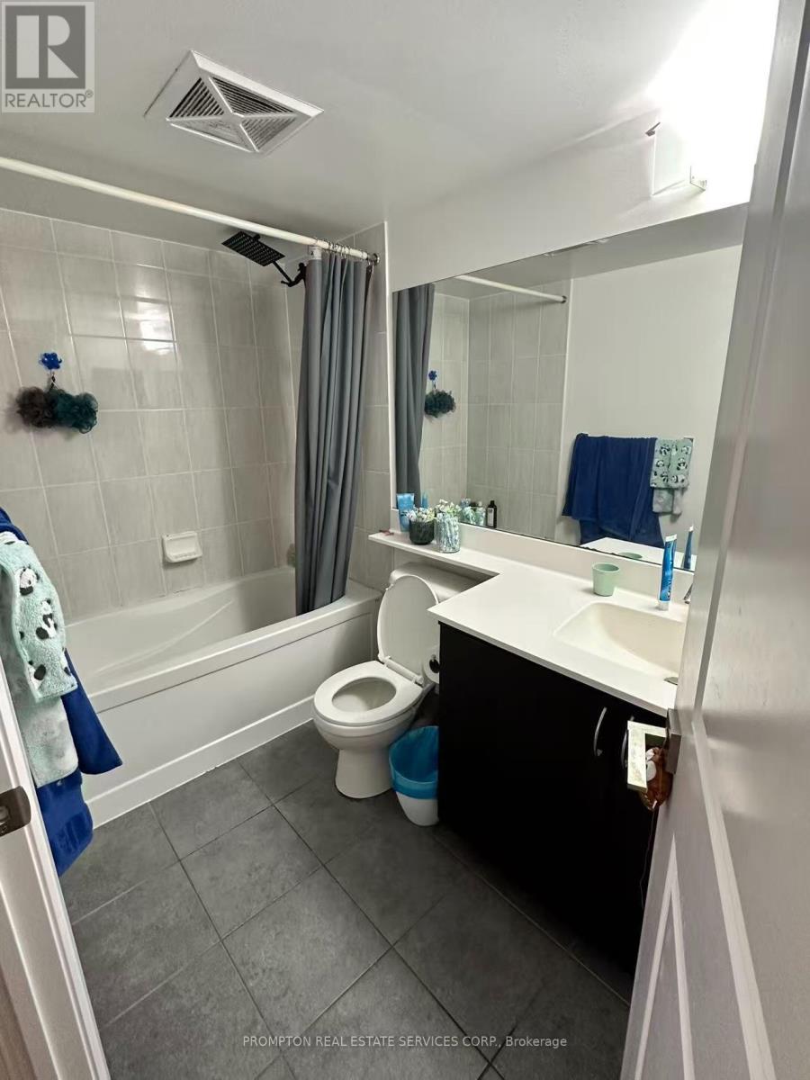 1206 - 1060 Sheppard Avenue W, Toronto, Ontario  M3J 0G7 - Photo 10 - W13596524