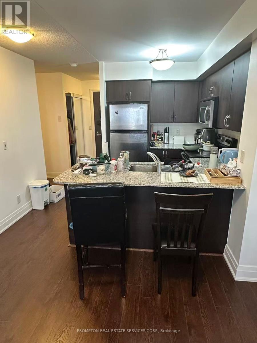 1206 - 1060 Sheppard Avenue W, Toronto, Ontario  M3J 0G7 - Photo 3 - W13596524