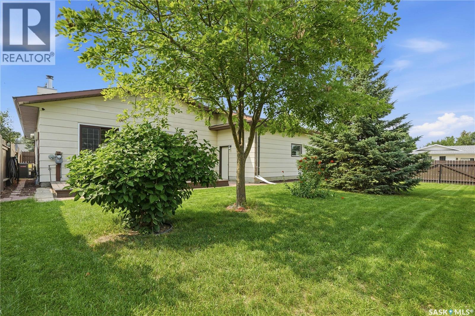 746 Wilkinson Way, Saskatoon, Saskatchewan  S7N 3L5 - Photo 44 - SK043298
