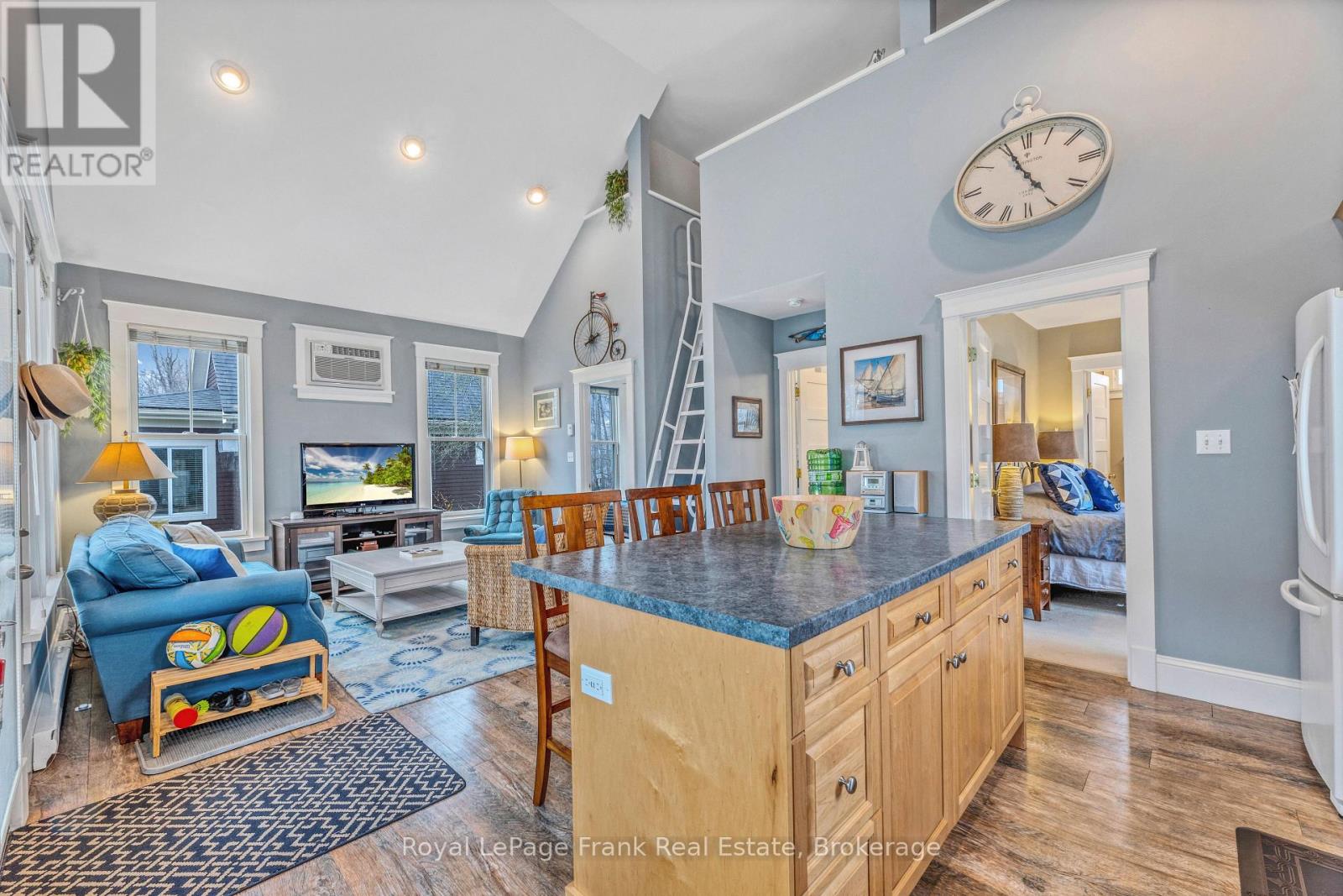 182 - 3 Farm View Lane, Prince Edward County, Ontario  K0K 1P0 - Photo 11 - X12973694