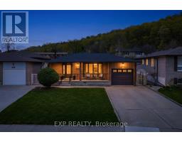 142 MARCELLA CRESCENT, Hamilton, Ontario