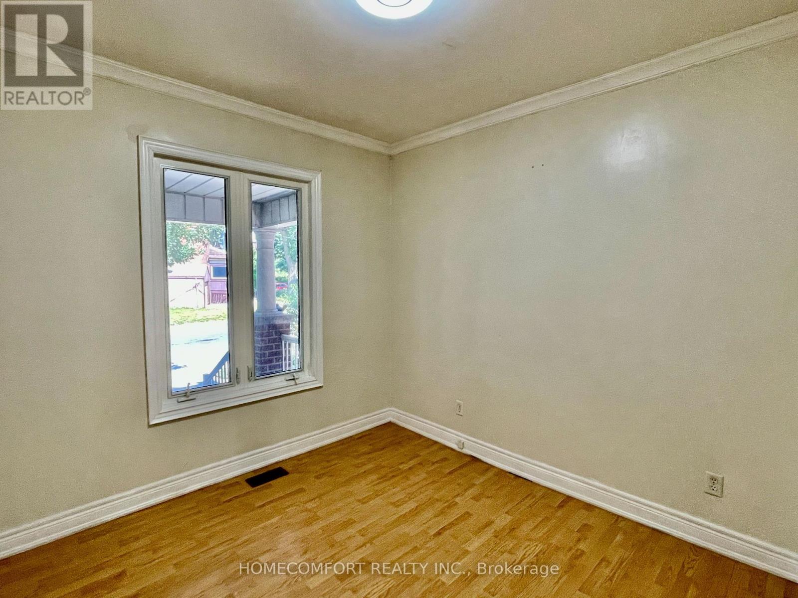 Main - 83 Hounslow Heath Road, Toronto, Ontario M6N 1G7 - Photo 12 - W13522164