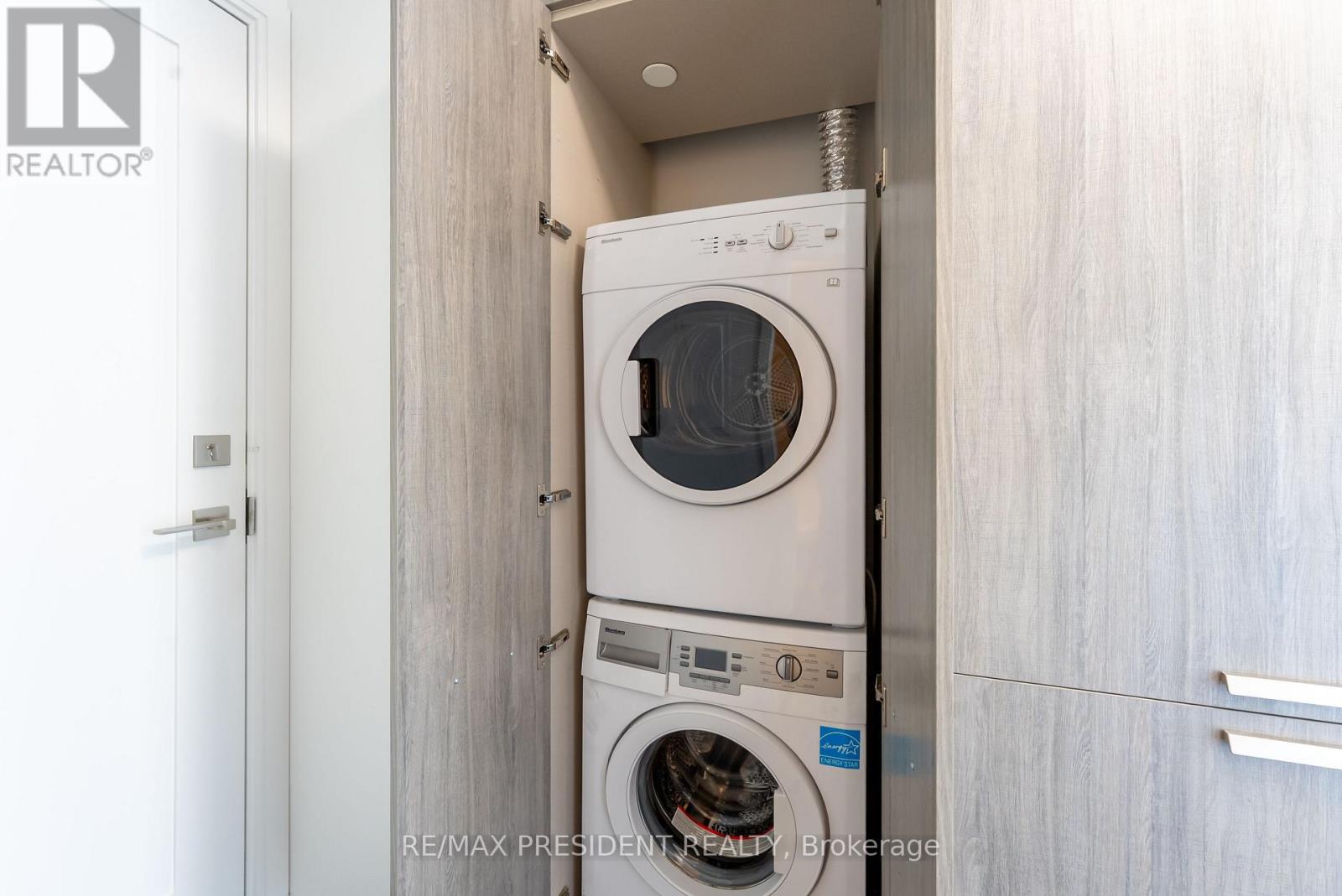 2715 - 50 Charles Street E, Toronto, Ontario  M4Y 0C3 - Photo 19 - C13596764