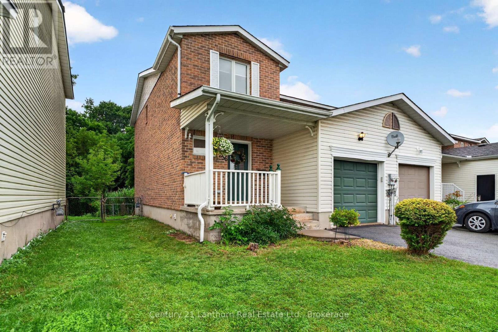 256 Vanguard Court, Kingston, Ontario  K7M 8P8 - Photo 3 - X13596588