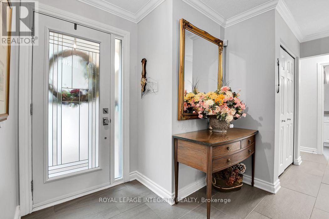 46 Dartmoor Drive, Ottawa, Ontario  K2M 1S6 - Photo 2 - X13596586