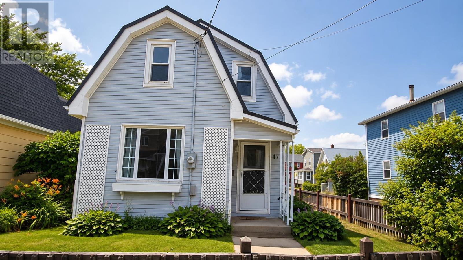 47 Douglas Street, Charlottetown, Prince Edward Island  C1A 2J3 - Photo 2 - 202618415