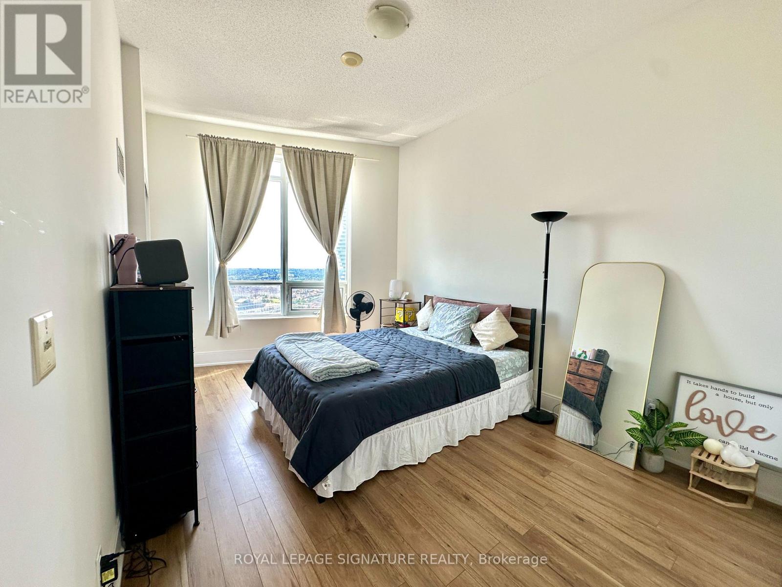 Ph01 - 330 Burnhamthorpe Road W, Mississauga, Ontario  L5B 0E1 - Photo 14 - W13596630