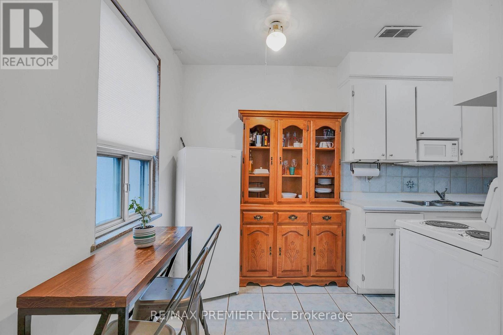5 - 4 Hartham Place, Toronto, Ontario  M3K 1P3 - Photo 9 - W13596680